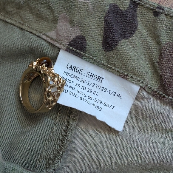 U.S. Military Vintage Camo Pants (L) - Picture 4 of 8